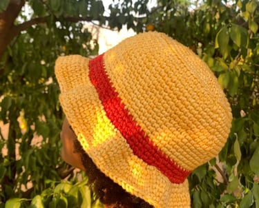gorro a crochet estilo luffy de one piece