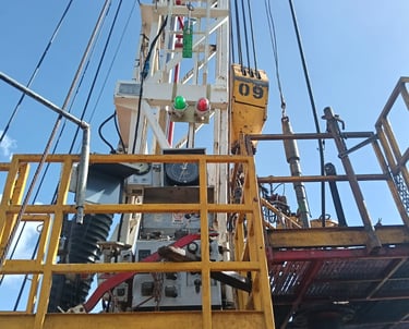 Descensos no controlados de bloques viajeros en Workover y perforación 