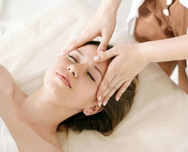 Trattamento viso depurativo ayurvedico per pelle luminosa e riequilibrata a Riccione