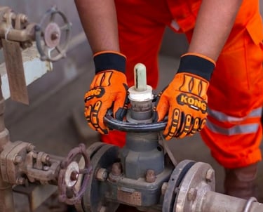 KONG Original Impact Safety Gloves SDX2 for oil and gas industrial hand protection