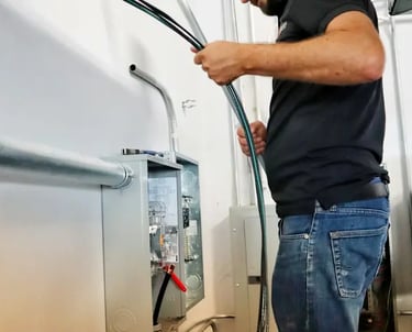 remplacement-panneau-electrique-fusibles-disjoncteurs-montreal