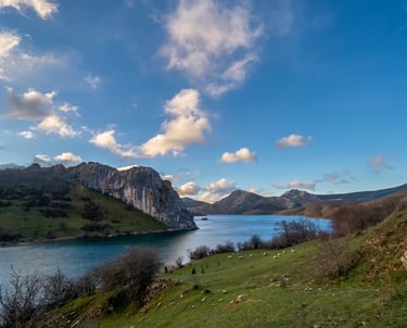 Pantano del Porma en León