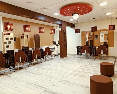 Premium salon interior Salon Perimeter VV Puram