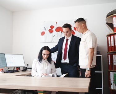 Geschäftsführerin und leitende Mitarbeiter von DSM Office Passau – kompetente Führung für Ihren Unternehmenserfolg