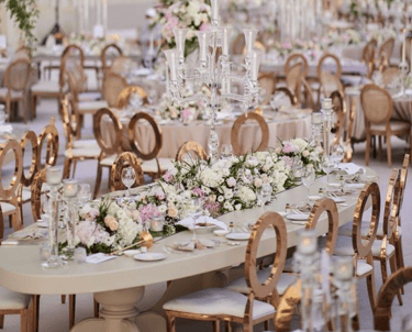 Elegant wedding table styling with floral arrangements and luxury decor in Bodrum