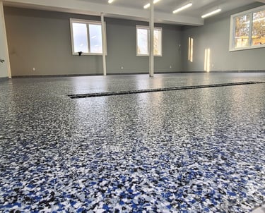Decorative resin flooring system with seamless finish in a commercial space