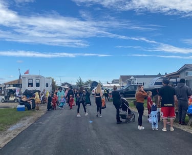 RV camping near Lake Erie Ontario"