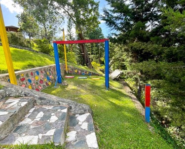 Jardin de juegos para niños en la villa presidencial Constanza
