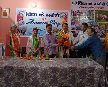 Santosh Khanduri with Rameshwari Nadaan