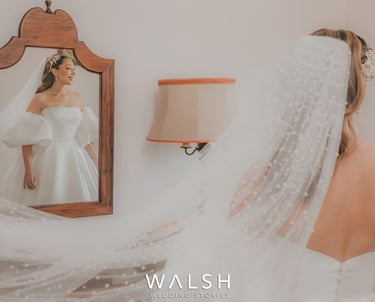 Antigua Guatemala Wedding Photographer-Bride reflected in mirror