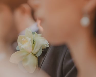 Antigua Guatemala Wedding Photographer- Corsage of groom at wedding