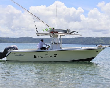 Sail Fish II sport fishing boat for private fishing tours in Guanacaste, Costa Rica