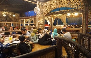 NR Cafe Tok Jembal