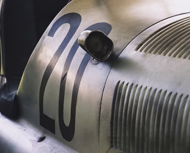 Typecast Alfin brakedrums - Mercedes Benz Formula race car close up