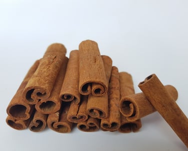 Cinnamon stick image
