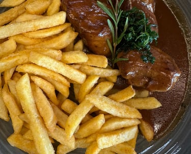 Fleisch und Soße - Mittagstisch im hausgemacht by Klink-Eberhard