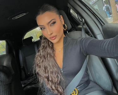 Modelo para fotografía de moda y publicidad