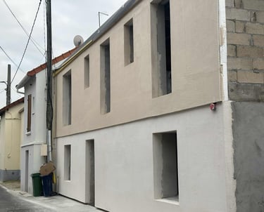 Façade avant ravalement – murs ternes nécessitant rénovation extérieure