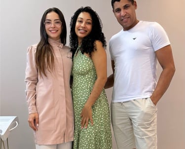 Ortodontista Géssika Reis com Pacientes