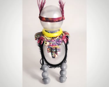 mascotte créative pour pop store Cannes