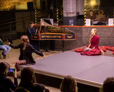 PLAY, SING, DANCE pop-up. Photo - Vytautas Abramauskas, Palace of the Grand Dukes of Lithuania