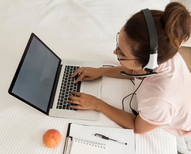 Virtual medical scribe and scheduling assistant providing real time support for healthcare practices