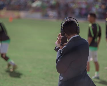 Commentatore sportivo
