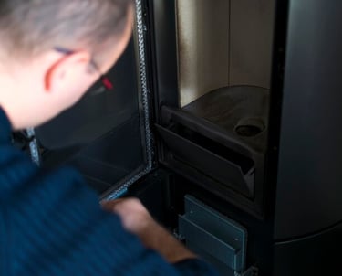 Servicio de montaje de chimeneascaloryconfort para estufas chimeneas en aragon