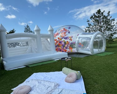 balionu burbulas, baltas batutas pilis, nuoma, pramogos vaikams, sventes