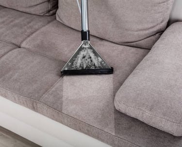 nettoyage canapé couleur gris par Le Roux Auto Clean
