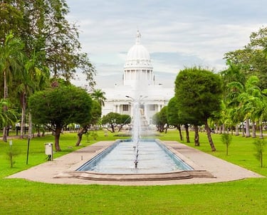 Viharamahadevi Park