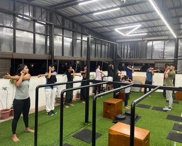 beginners training calisthenics at calibaf calisthenics studio