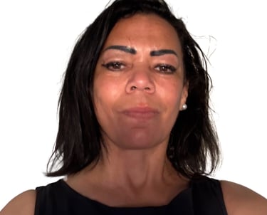 a woman Lisa Jackson with a black top and a black top