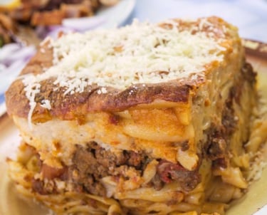 Pastitsio (Greek Pasta Bake)