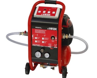 une machine de désembouage utilisé par ADE Chauffage à Bérenx