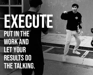 2 People shooting a content with a text about execute
