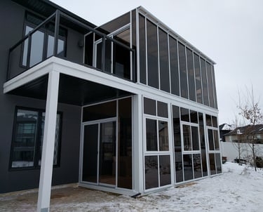 Square Eave Solarium Hybrid