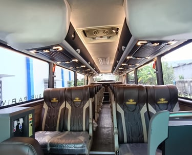 Sewa Bus Pariwisata Jogja 33-35 Seat