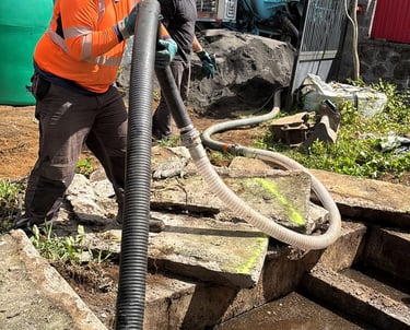 VIDANGE DE FOSSES SEPTIQUES 974