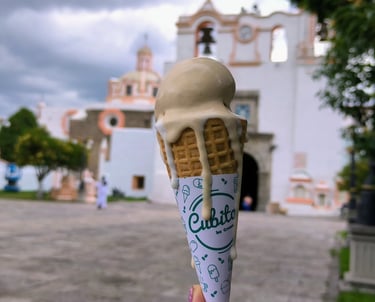 Helado frente a la iglesia de San Salvador El Verde