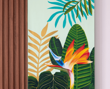 Cuadro en lienzo pintado a mano con flor ave del paraíso y hojas tropicales, arte botánico.