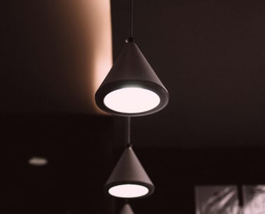Estudio e instalación de tiras LED y downlights para ahorro energético en viviendas de Burgos