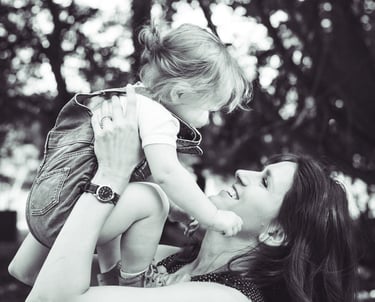 photographe famille, style naturel et noir et blanc, seine et marne