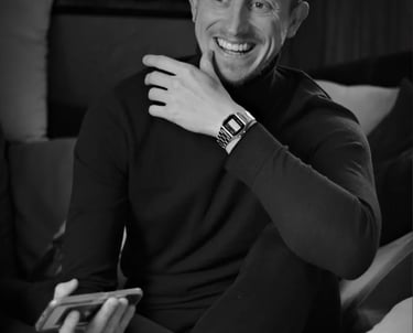 Photographe portrait 75 : portrait homme en noir et blanc