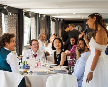 Reportage mariage Seine : repas de mariage et discours de la mariée