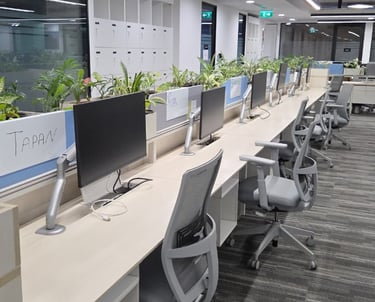 Singularity India - India leading Monitor arms and stands importer and stockist