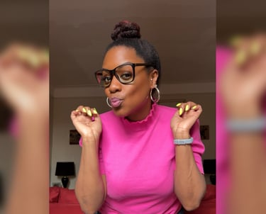 Melissa Rose Cooper looking cute with her Zenni glasses.