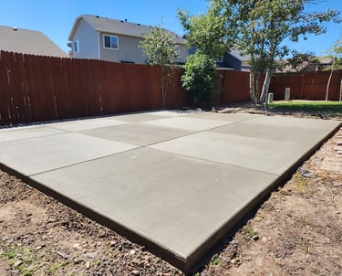 alternating or criss cross broom finished concrete patio