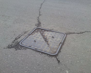 Manhole Drain Chamber Ironwork pre-repair