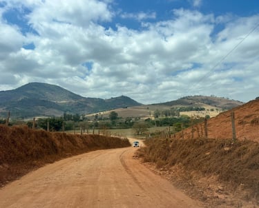 Seguir a frente mais uns 500m